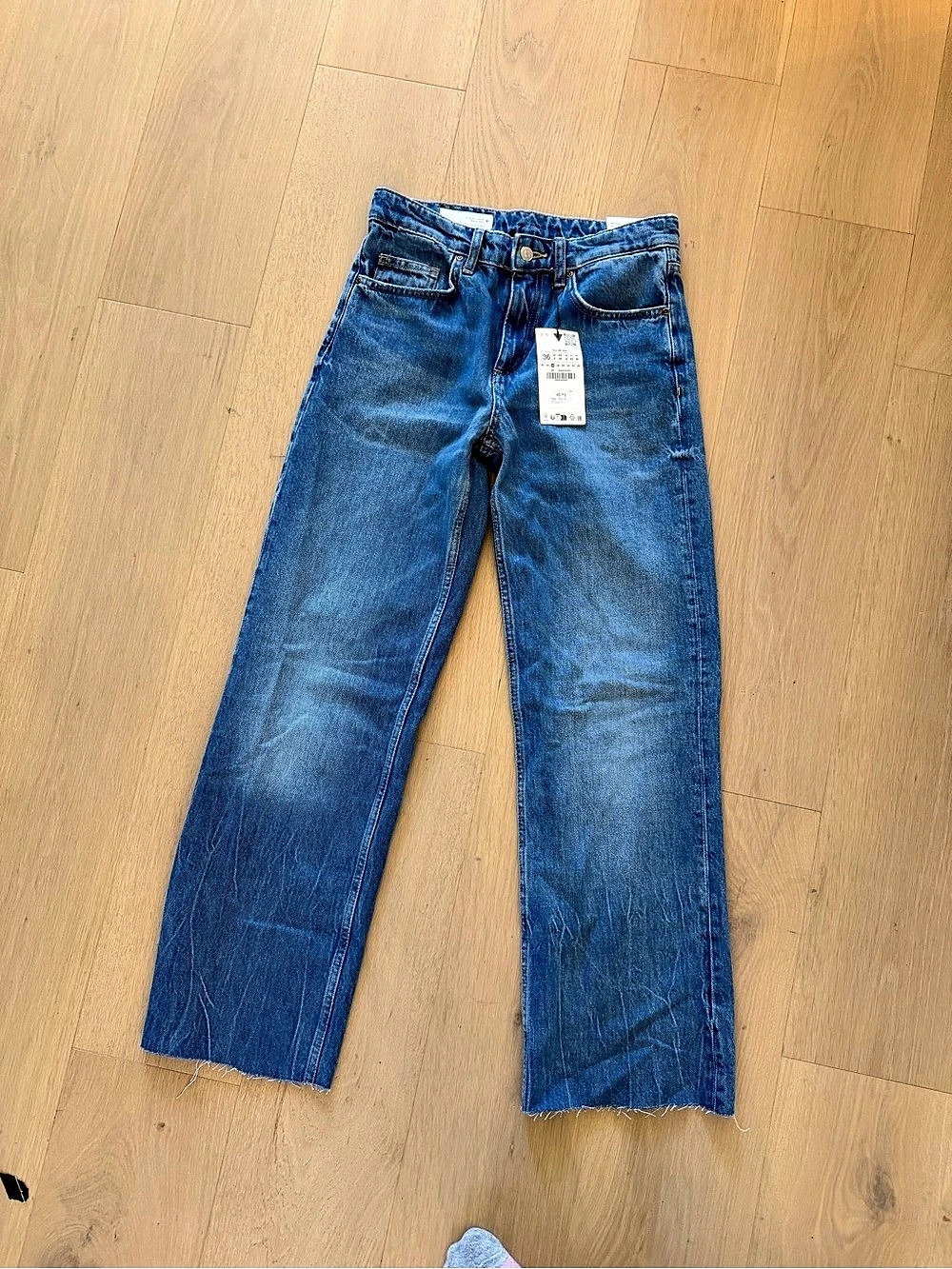 ZARA wide Leg Jeans in Blue Size US 4 NWT